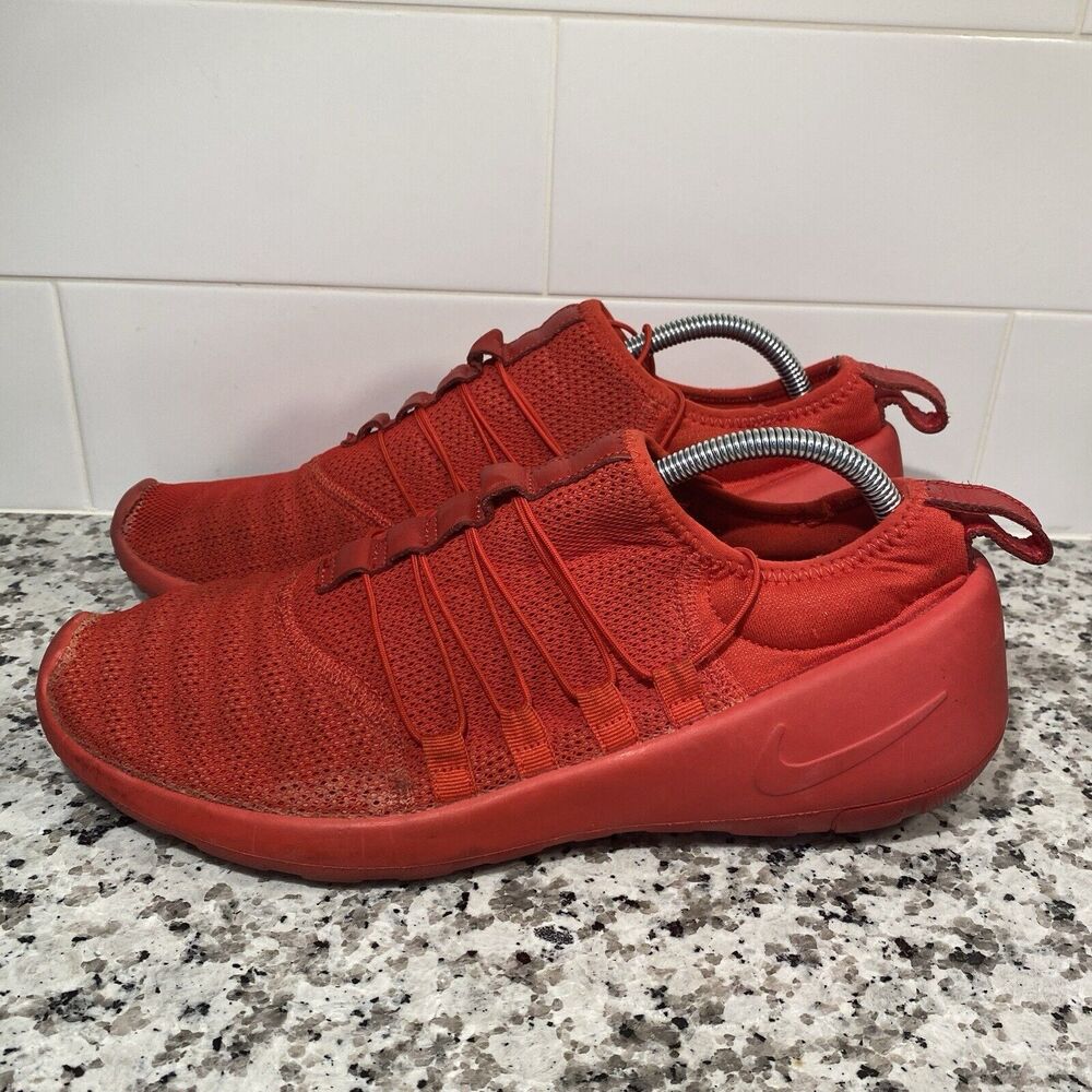 Nike Payaa Premium Lifestyle Shoe 807738 660 Triple Red / Red Men's Size 11